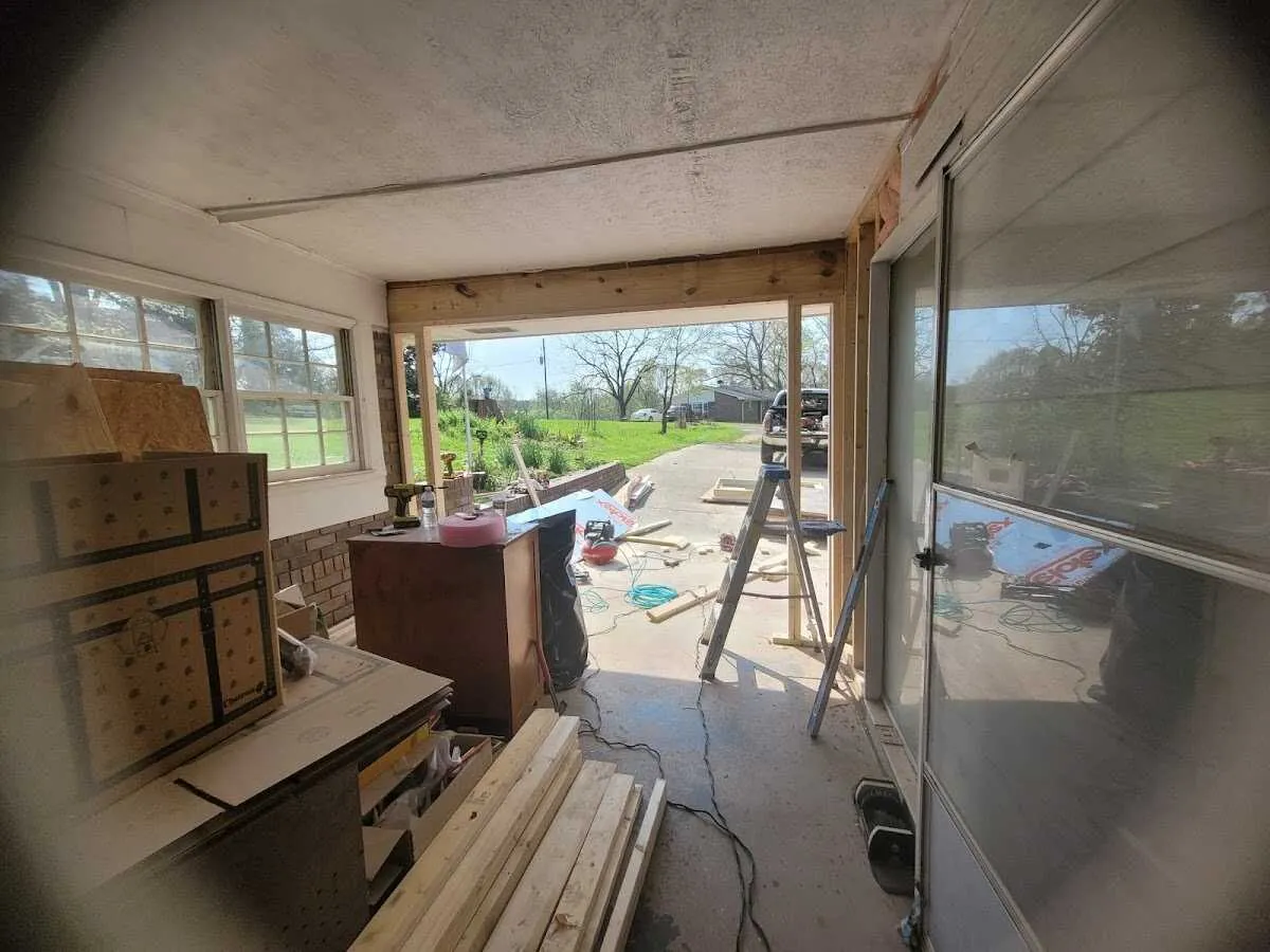 Air movers and dehumidifier for Drying & Dehumidification in Richmond